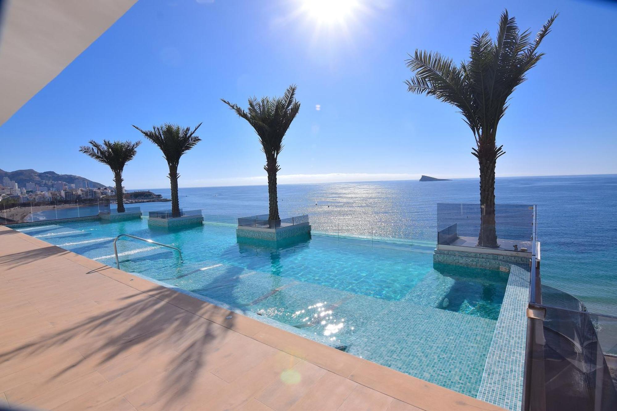 Apartamento De Lujo En Primera Linea De Playa Benidorm Exterior photo